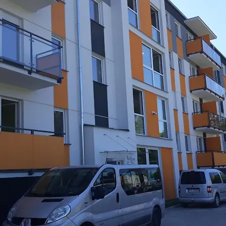 3 Apartment *